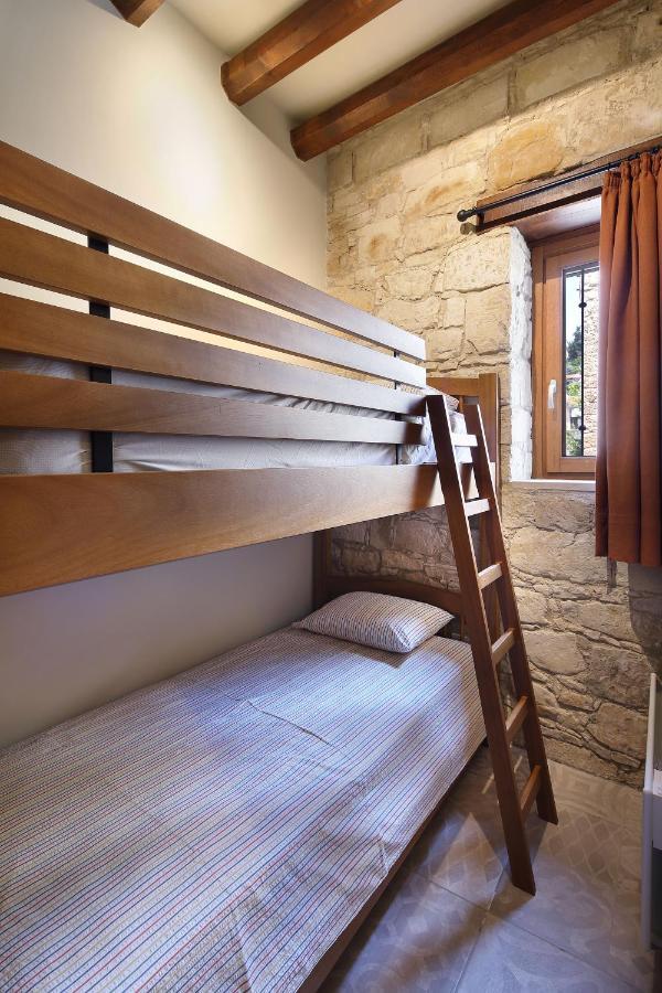 Kantara House - A Rural Retreat Of Comfort & Class! Arsos ภายนอก รูปภาพ