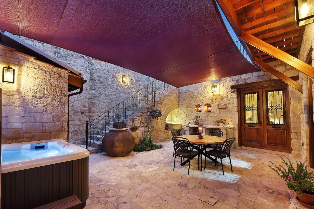 Kantara House - A Rural Retreat Of Comfort & Class! Arsos ภายนอก รูปภาพ